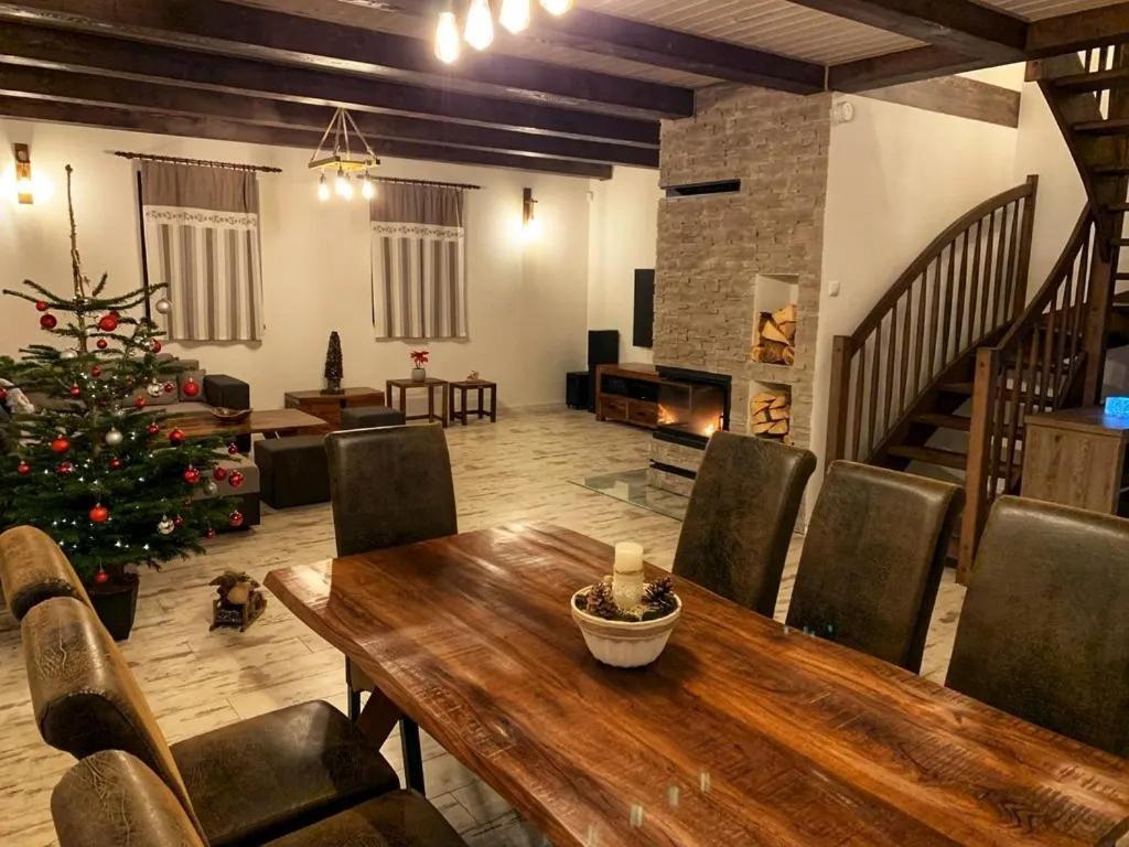 Vila Svistovka Stará Lesná Extérieur photo